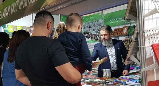 IKC-PODGORICA PONOVO NAJUSPJEŠNIJI NA 15 MEĐUNARODNOM SAJMU KNJIGA I OBRAZOVANJA U PODGORICI (102 fotografije)