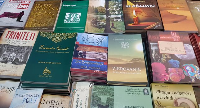 VELIČANSTVEN DOGAĐAJ I USPJEH IKC- PODGORICA NA 14 MEĐUNARODNOM SAJMU KNJIGA I OBRAZOVANJA U PODGORICI (163 slike)