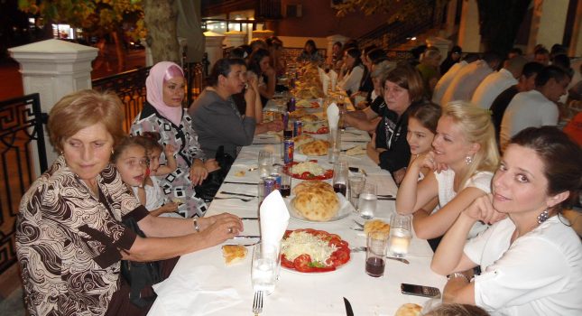 IKC Podgorica uz iftarsku sofru priredio predavanje uvaženih prof.Mrkonjića, Kadrića i Hećimovića