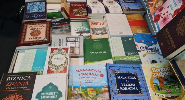 ISLAMSKI KULTURNI CENTAR POKLANJA NAJLJEPŠE ISLAMSKE KNJIGE SVIM POSJETIOCIMA MEĐUNARODNOG SAJMA KNJIGA OD 10 DO 17 MAJA U PODGORICI