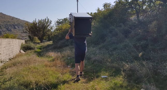 Bračni krevet, el. šporet, ljekovi, odjeća i obuća za socijalno ugrožene porodice