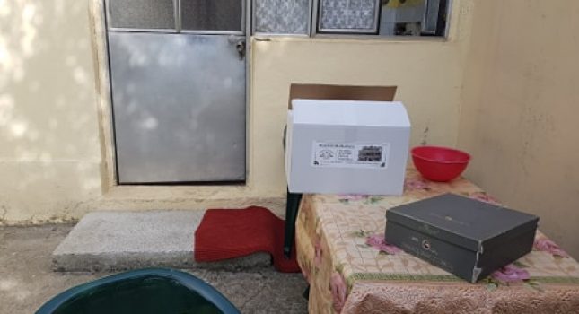 U oči blagoslovljene 27 noći mnogim porodicama uručeni paketi (FOTO)