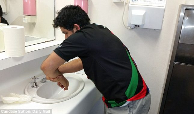 Treba li čovjek izgovoriti bismillu u toaletu?