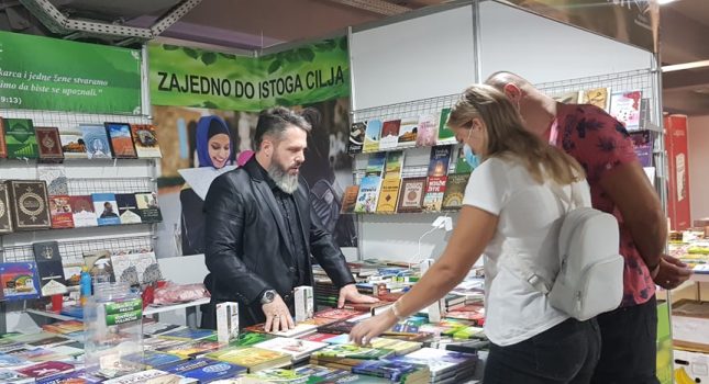 IKC-PODGORICA PONOVO NAJUSPJEŠNIJI NA 15 MEĐUNARODNOM SAJMU KNJIGA I OBRAZOVANJA U PODGORICI (102 fotografije)