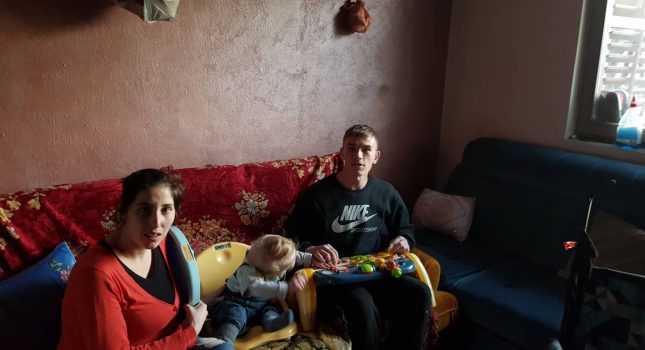 Pomoć u vidu namještaja za tri socijalno ugrožene porodice
