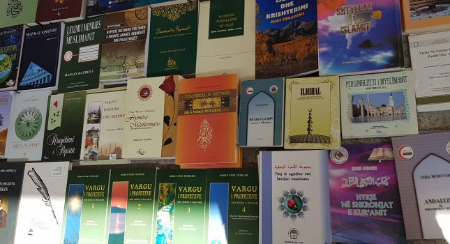 IKC Podgorica donirao knjige centralnoj biblioteci Marin Berleti u Skadru