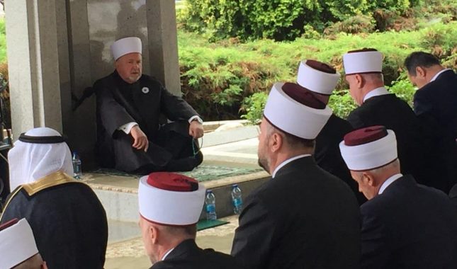 Dr. Mustafa Cerić: Dvadeset i sedam godina od srpskog genocida nad Bošnjacima u Srebrenici