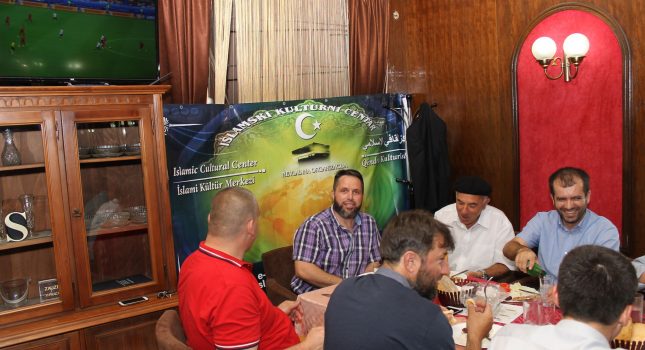 IKC Podgorica organizovao iftarsku sofru za predstavnike svih džemata