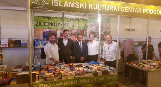 Muftija, Podgorica tužna prije, Podgorica tužna sad i Allah zna do kad