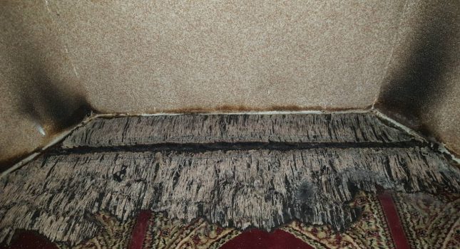 GORIO MIHRAB – Podmetnut požar u Nikšićkoj džamiji (Foto)