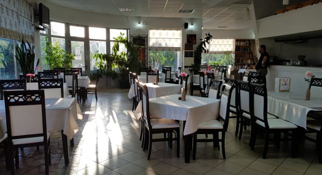 ,,Jedinstvenom,, Halal restoranu IDEA donirano preko 76 naslova raznih knjiga