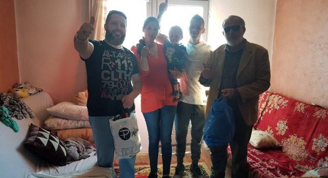 Porodicama u potrebi podijeljena nova i polovna garderoba IKC Podgorica