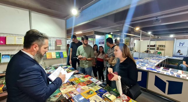 IKC-PODGORICA PONOVO NAJUSPJEŠNIJI NA ŠESNAESTOM MEĐUNARODNOM SAJMU KNJIGA I OBRAZOVANJA U PODGORICI (210 FOTOGRAFIJA)