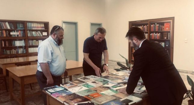 IKC Podgorica donirao knjige centralnoj biblioteci Marin Berleti u Skadru