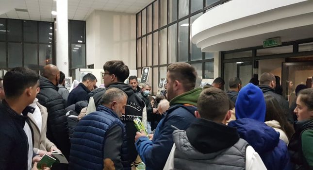 Predavanje prof. Sanina Muse u punoj sali KIC-a Malesija (GALERIJA SLIKA) IKC Podgorica