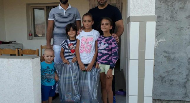 IKC Podgorica podijelio13 kompleta predškolskog materijala djeci koja su teškog materijalnog stanja
