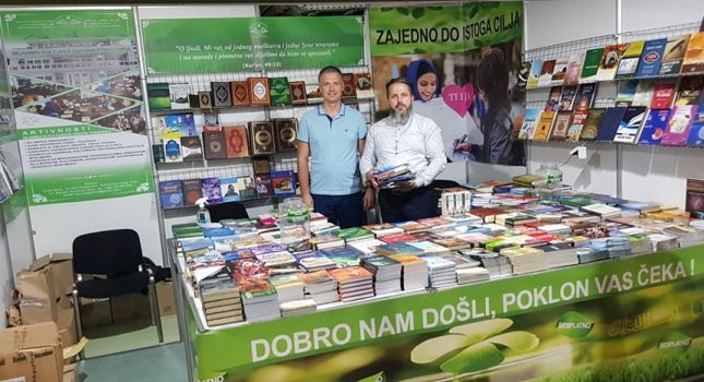 IKC-PODGORICA PONOVO NAJUSPJEŠNIJI NA 15 MEĐUNARODNOM SAJMU KNJIGA I OBRAZOVANJA U PODGORICI (102 fotografije)