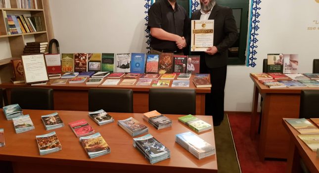 76 naslova vjerskih knjiga za naj-plodonosniju džamiju Klezna u Ulcinju
