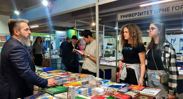 IKC-PODGORICA PONOVO NAJUSPJEŠNIJI NA ŠESNAESTOM MEĐUNARODNOM SAJMU KNJIGA I OBRAZOVANJA U PODGORICI (210 FOTOGRAFIJA)
