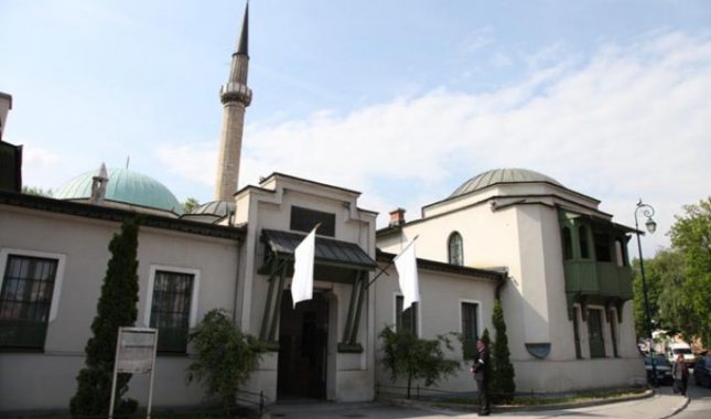 Rijaset IZ u BiH o rušenju džamije u Beogradu: Već duže vremena upozoravamo na probleme s kojima se susreću muslimani u Srbiji