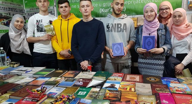 VELIČANSTVEN DOGAĐAJ I USPJEH IKC- PODGORICA NA 14 MEĐUNARODNOM SAJMU KNJIGA I OBRAZOVANJA U PODGORICI (163 slike)