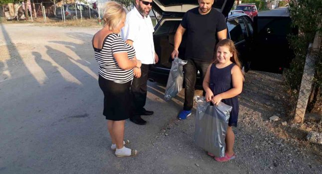 IKC Podgorica podijelio13 kompleta predškolskog materijala djeci koja su teškog materijalnog stanja