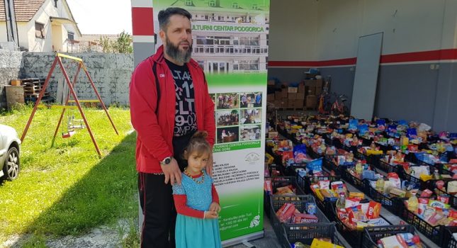 IKC Podgorica podijelio 87 paketa hrane i hemije, građanima Podgorice i Malesije