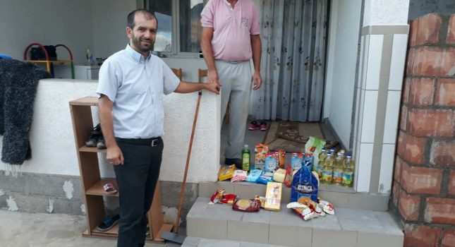 Podijeljeno 1600 kg prehrambrenih namjernica i hemije socijalno ugrozenim porodicama