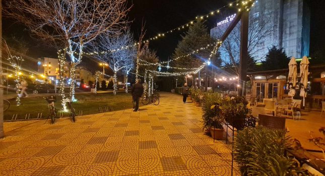 Albanske vlasti u Albaniju poštuju građane muslimane, a u Tuzima ih stravično diskriminišu, a ,,možda,, i mrze?! FOTO
