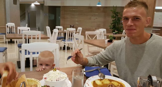 Gratis  apartman, hrana i prevoz za socijalno ugroženu porodicu Koljenović