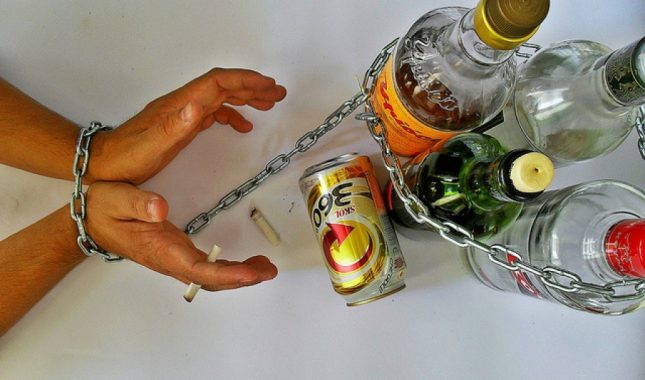 Zašto se sve više mladih odaju alkoholu?