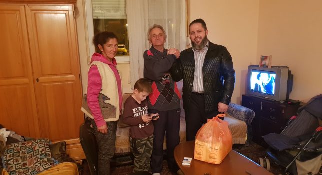 Hrana, svježe meso i novac, na adresi 10 socijalno ugroženih porodica