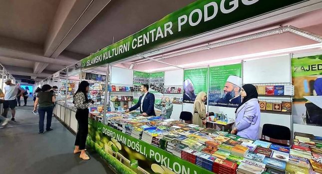 IKC-PODGORICA PONOVO NAJUSPJEŠNIJI NA ŠESNAESTOM MEĐUNARODNOM SAJMU KNJIGA I OBRAZOVANJA U PODGORICI (210 FOTOGRAFIJA)