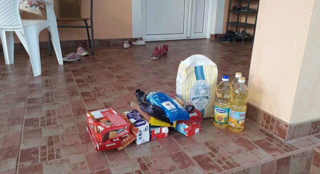 Podijeljeno 1600 kg prehrambrenih namjernica i hemije socijalno ugrozenim porodicama