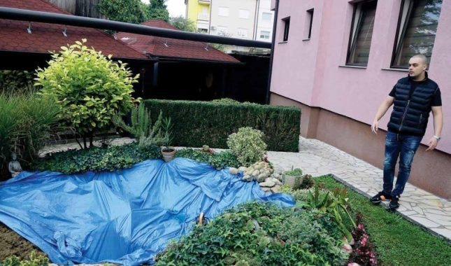 Bursać: Doktore, zamislite da se neko igra kostima vaših najmilijih?