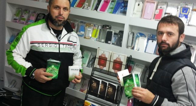 Velika akcija podjele islamskih knjiga  „Svojstva Poslanikovog s.a.v.s.  namaza od abdesta do zikra“