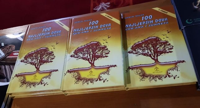 Podjela knjiga i dvd izdanja u džamiji Osmanagić
