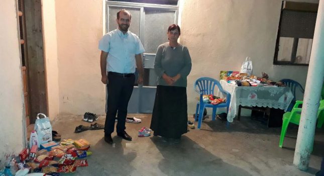 Podijeljeno 1600 kg prehrambrenih namjernica i hemije socijalno ugrozenim porodicama