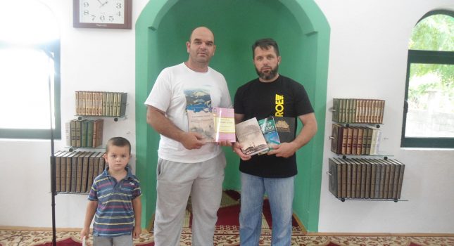 Donacija Kur'ana (arapski tekst) u džamiji Vladne IKC Podgorica