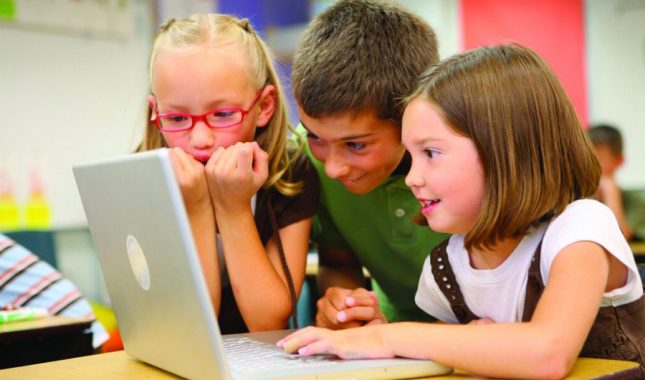 Psiholog tvrdi: Roditelji su mnogo veći paničari nego djeca