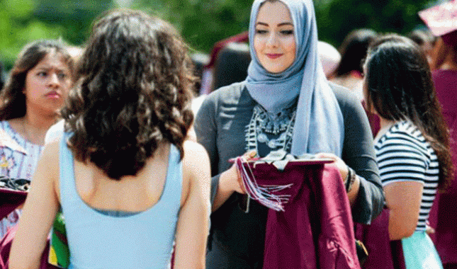 Kako da znam da si muslimanka, pogledaj kako izgledaš!