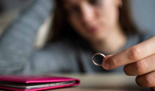 RAZVEDENA SAMOHRANA MAJKA NAPISALA JE O SEBI I SVOM BIVŠEM SUPRUGU, POUKU ZA SVE ŽENE