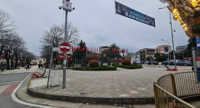 Albanske vlasti u Albaniju poštuju građane muslimane, a u Tuzima ih stravično diskriminišu, a ,,možda,, i mrze?! FOTO