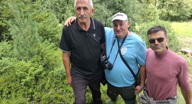 NA KATUNU MASLA PEJČINOVIĆA, ĐE MIRIŠU BOROVNICE I PROKLETIJE