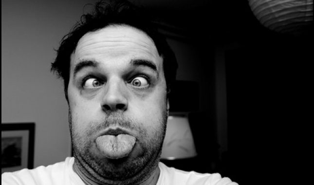 Jes’ dobro biti „bezvezan“ lik!