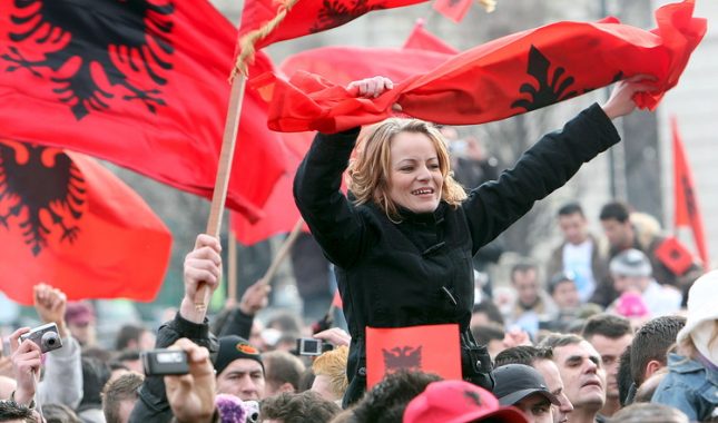 Kosovo slavi 10 godina nezavisnosti, Donald Trump čestitao godišnjicu