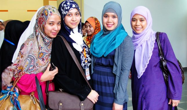 ZABRANJENE STVARI ŽENI MUSLIMANKI!