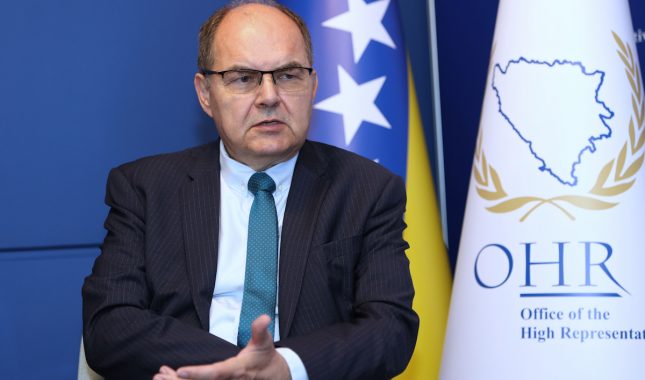 ZAŠTO EVROPI SMETAJU BOŠNJACI – MUSLIMANI I ŠTA ČINI SCHMIDT?