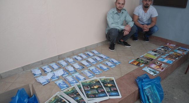 IKC-Podgorica-Donacija na stotine raznih Islamskih knjiga,dvd i letaka građanima Podgorice i prigradckih naselja