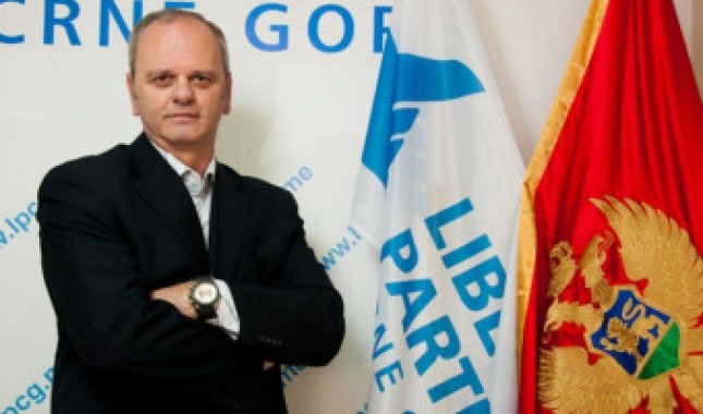 Šainović: Sramna dešavanja u Policijskoj Akademiji, Crna Gora finansira sopstveni sunovrat, očekujemo ostavke